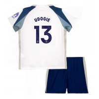 Stroje piłkarskie Tottenham Hotspur Destiny Udogie #13 Koszulka Podstawowej dla dzieci 2025-26 Krótki Rękaw (+ szorty)